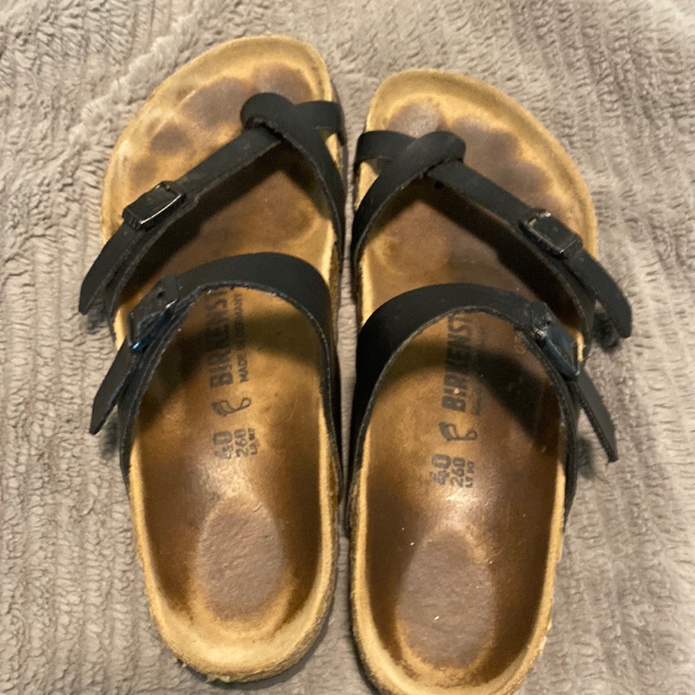 Black sandals very comfortable